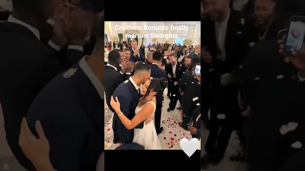 Cristiano Ronaldo and Georgina Rodríguez are officially married after nearly 10 years together. ❤️💍