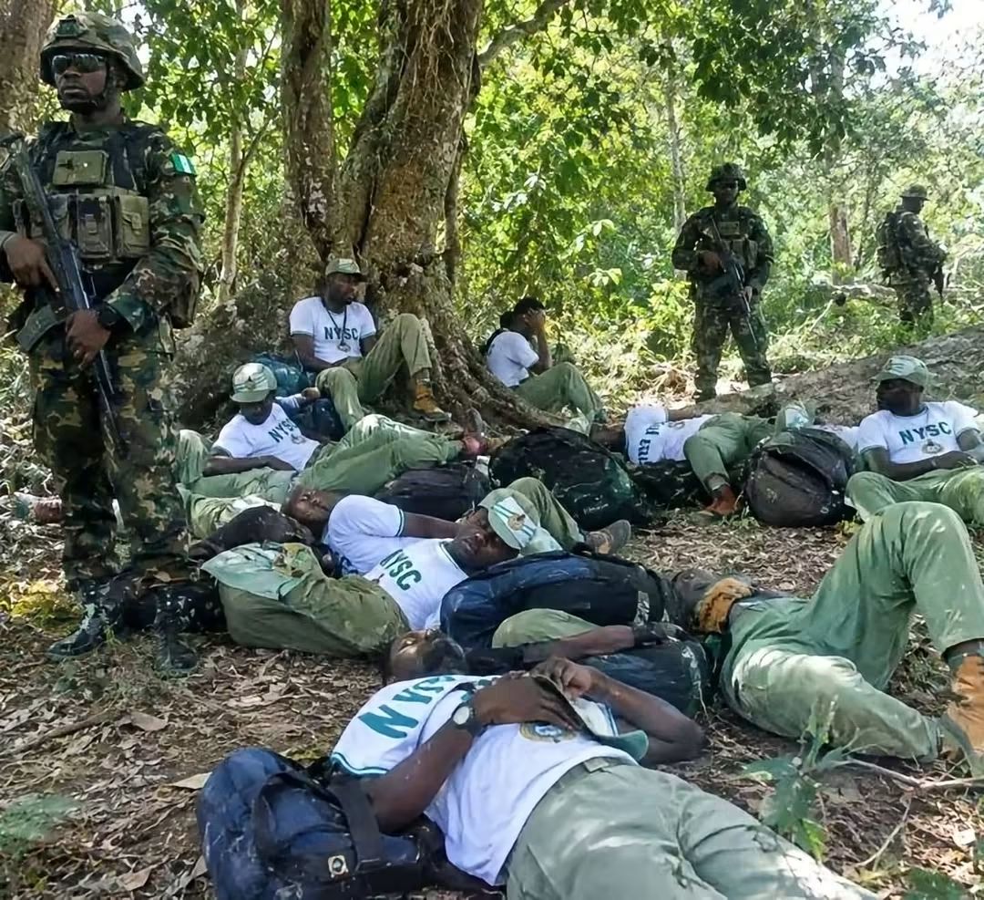 Army Rescues 10 After Kidnappers Attack Buses Carrying NYSC Members in Imo
